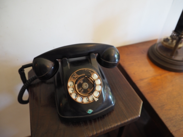 黒電話