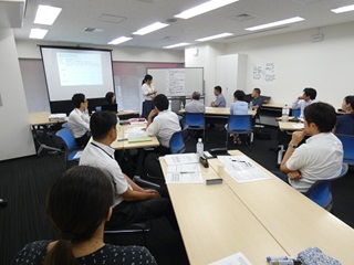 女性社員の力を伸ばすマネジメント ＜フォローアップ＞ 研修