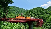 黒部峡谷鉄道