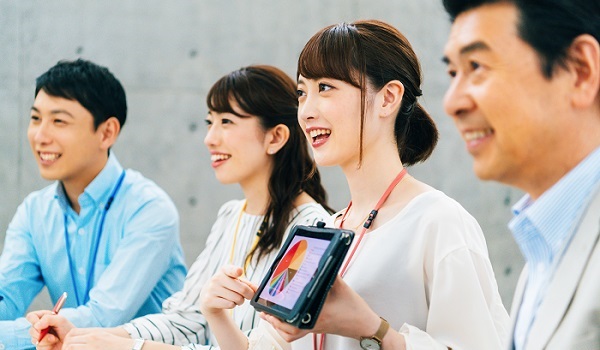 正社員募集・マーケティングリサーチ業務（大阪京橋勤務）